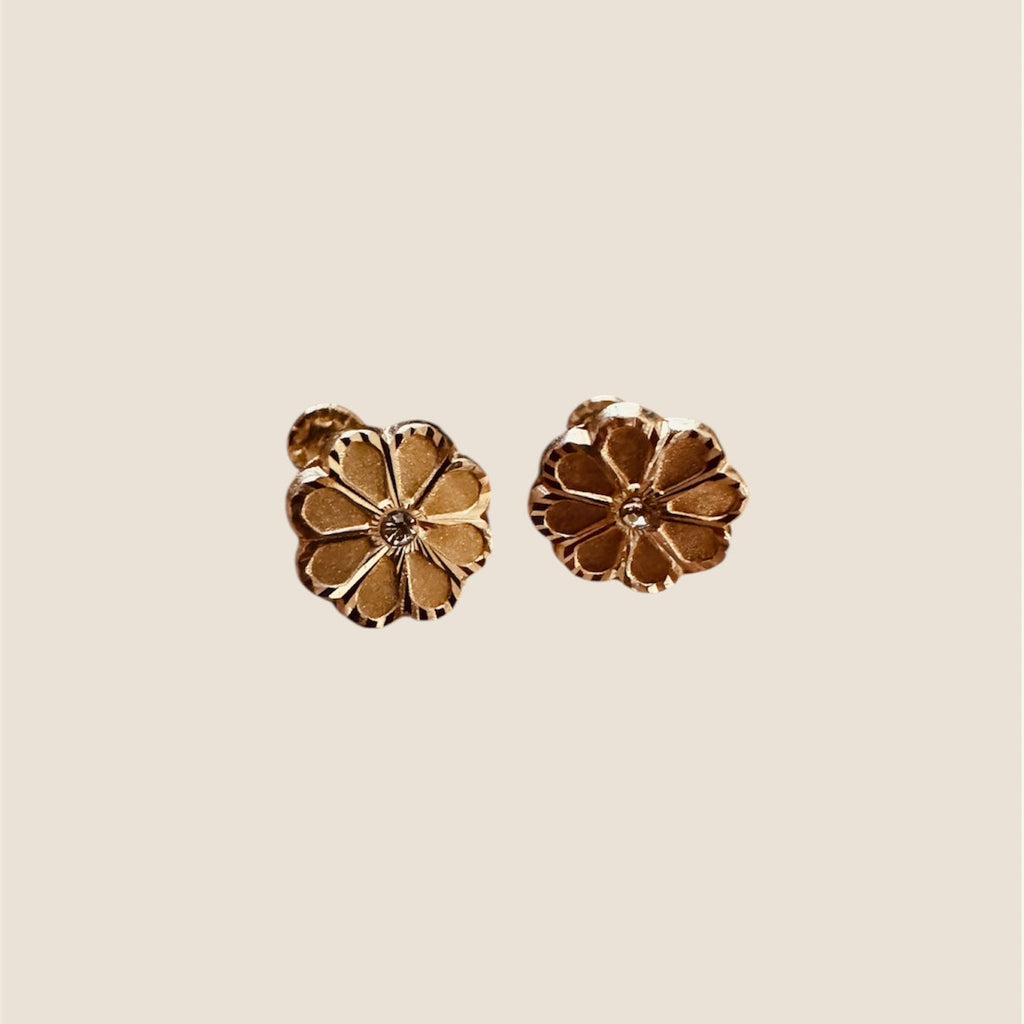 Broquel Flor Oro 10k  7mm
