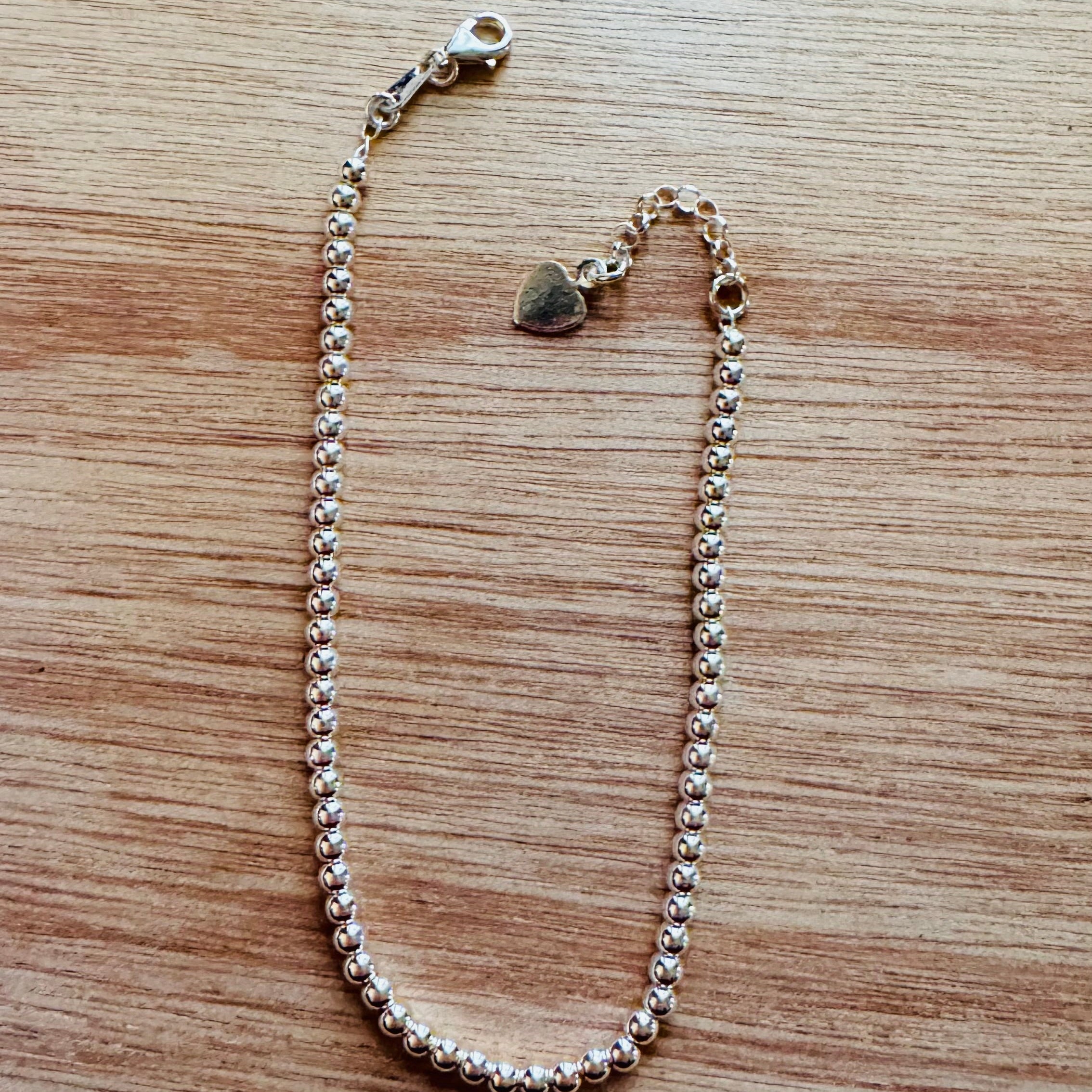 Pulsera de Bolitas 3mm con corazón dama plata 0.925, 18-21cm-Ajustable