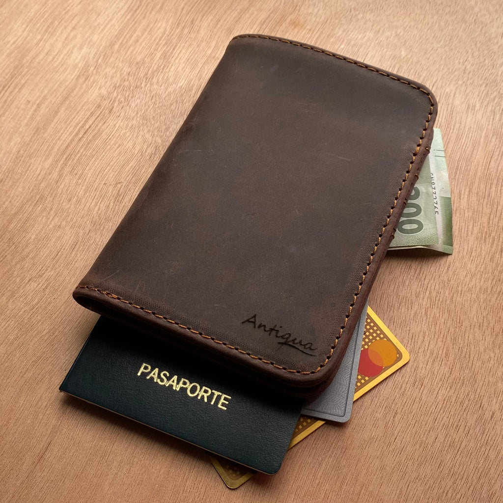 Porta Pasaporte Chocolate