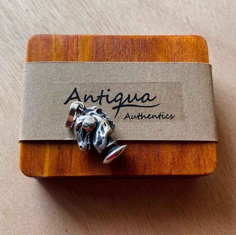 Dije Caballito de Ajedrez en plata