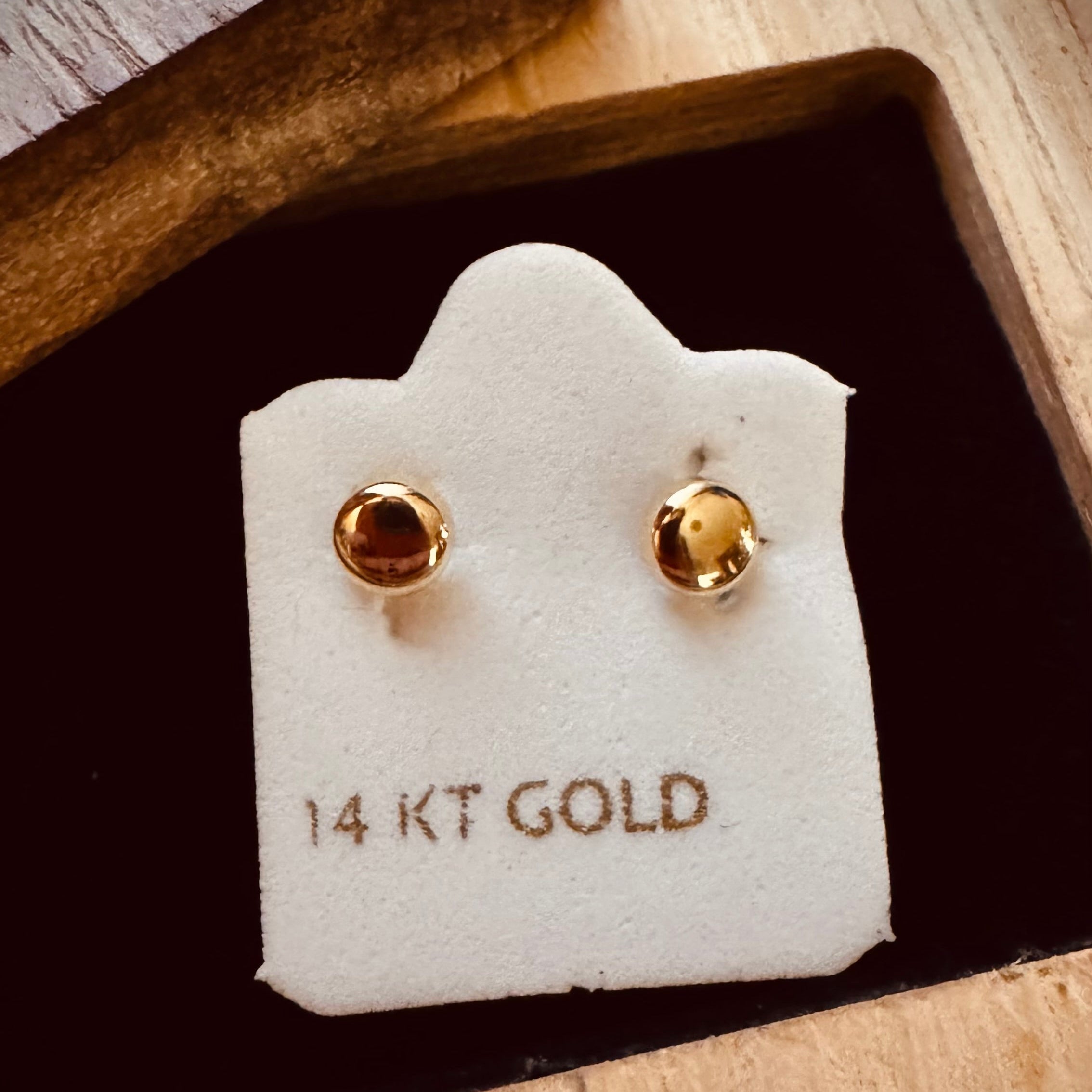 Broquel Globo Plano Oro 14k