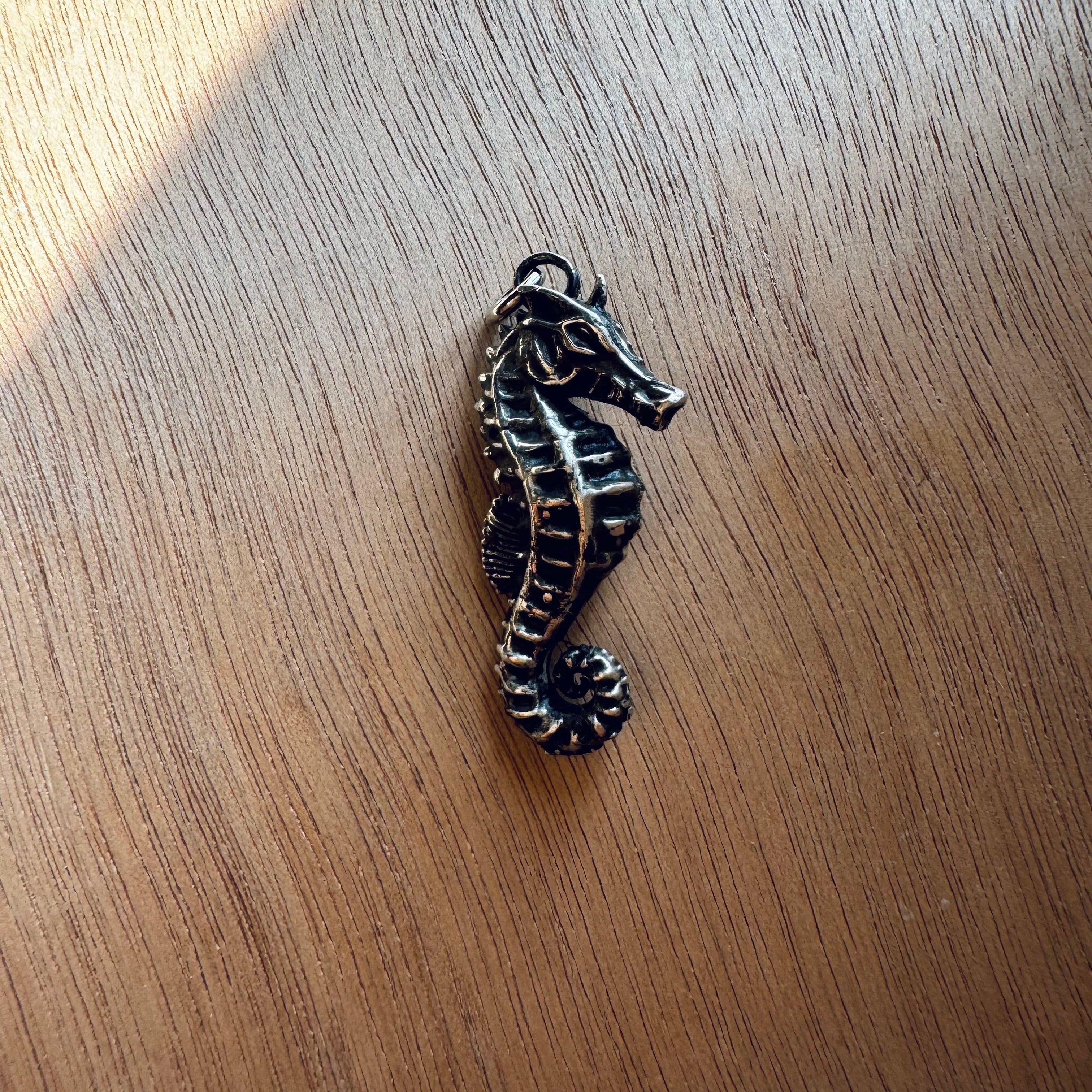 Dije Caballito de Mar 32mm