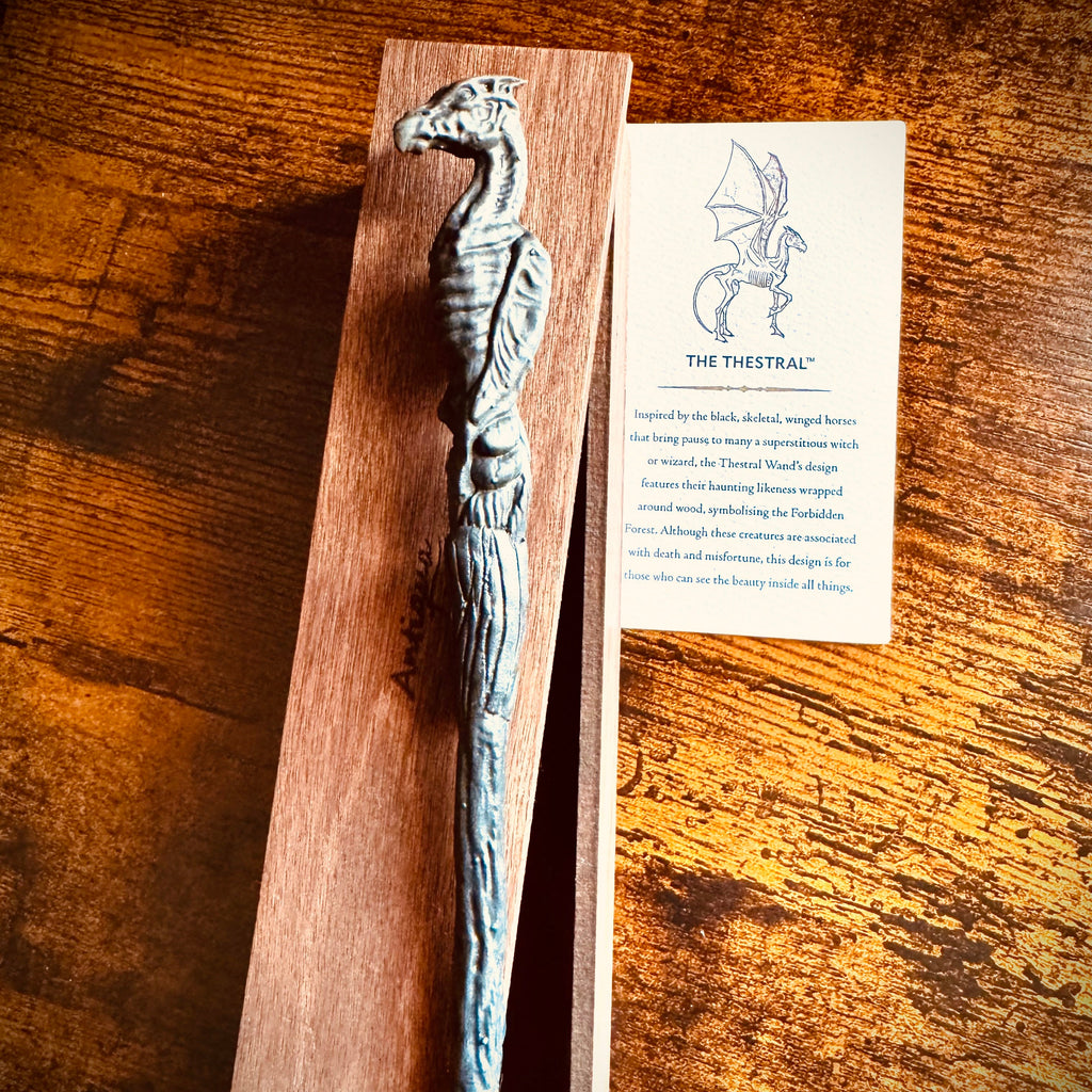 Bolígrafo varita Thestral