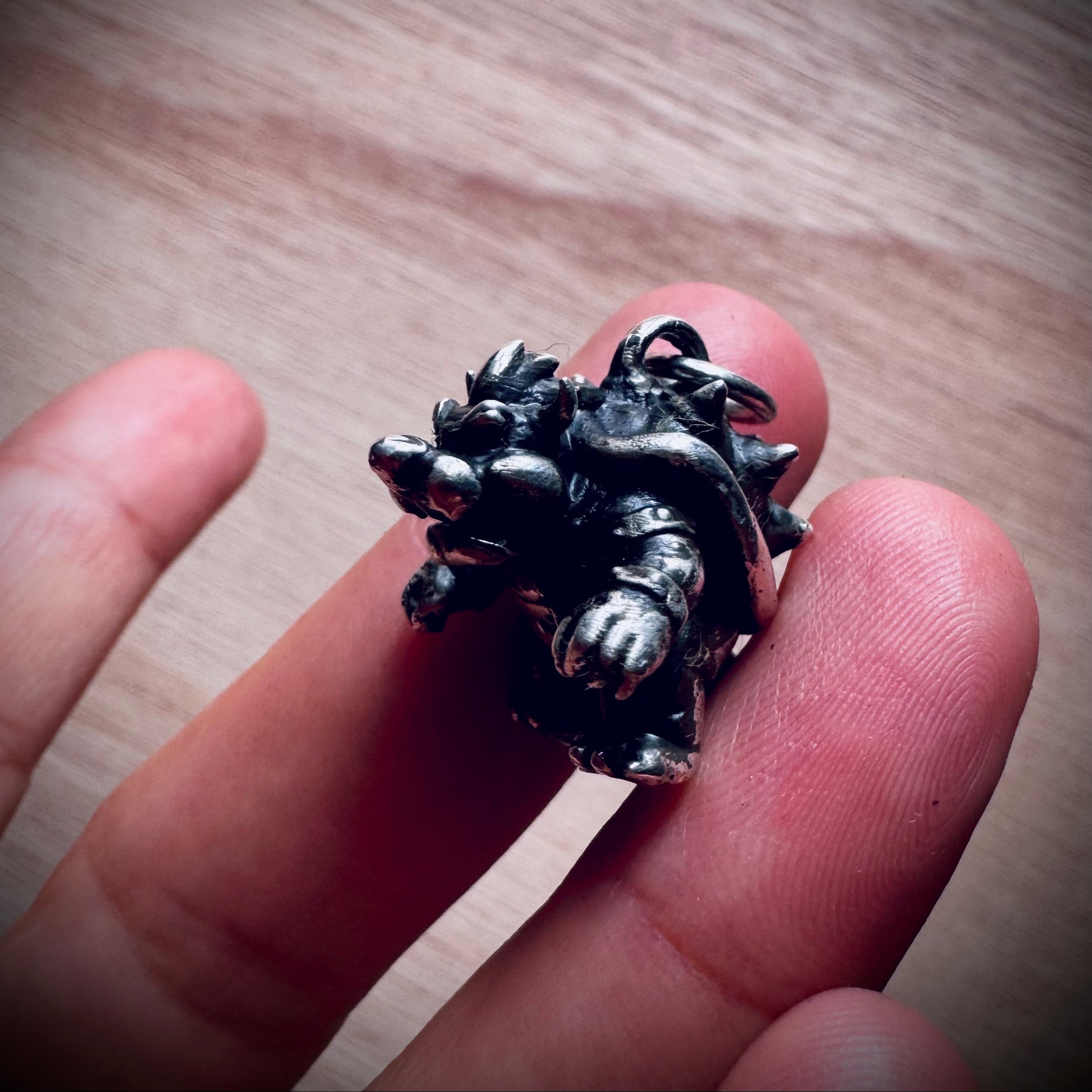 Dije Bowser Mario Bros Plata