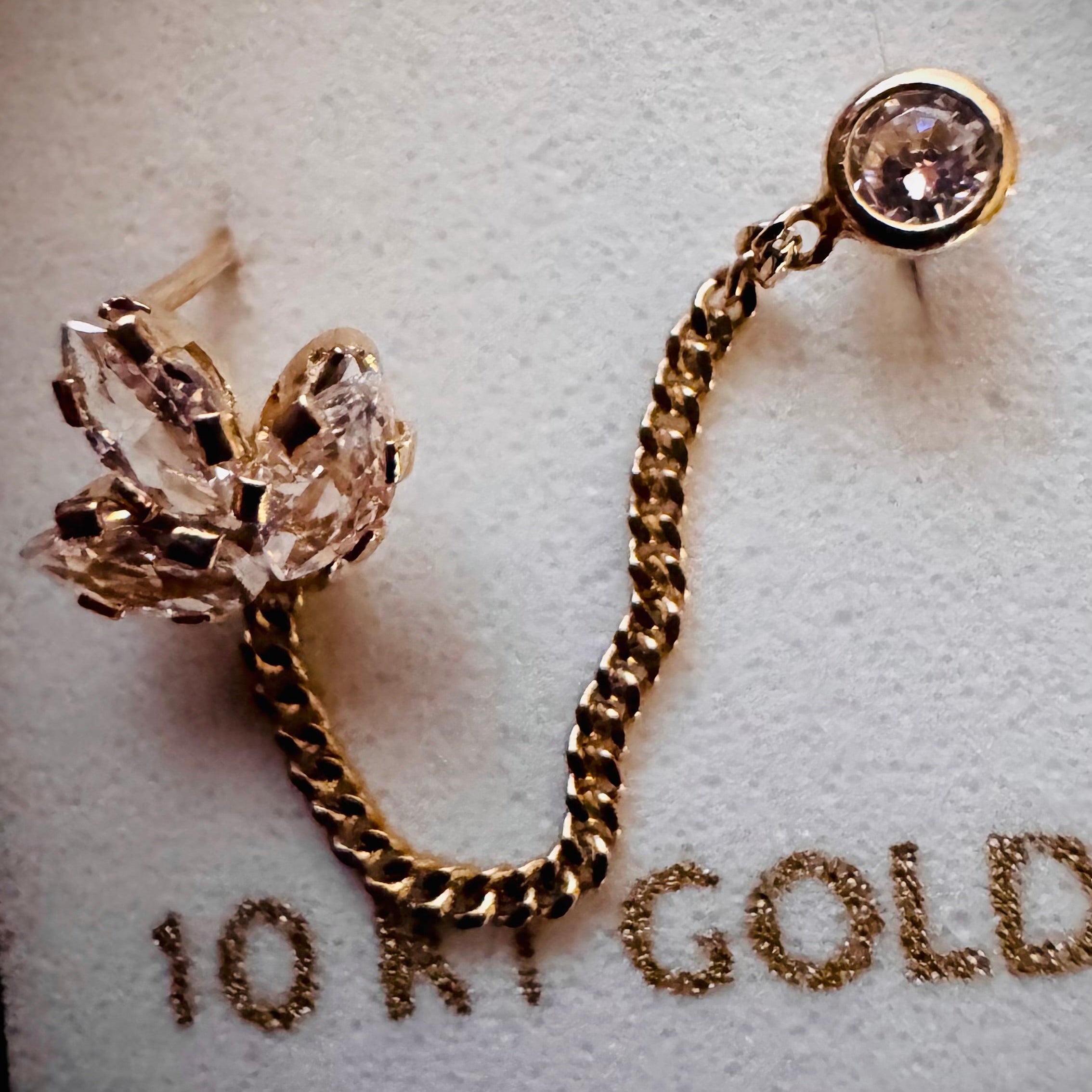 Broquel cadena marquesa oro 10k